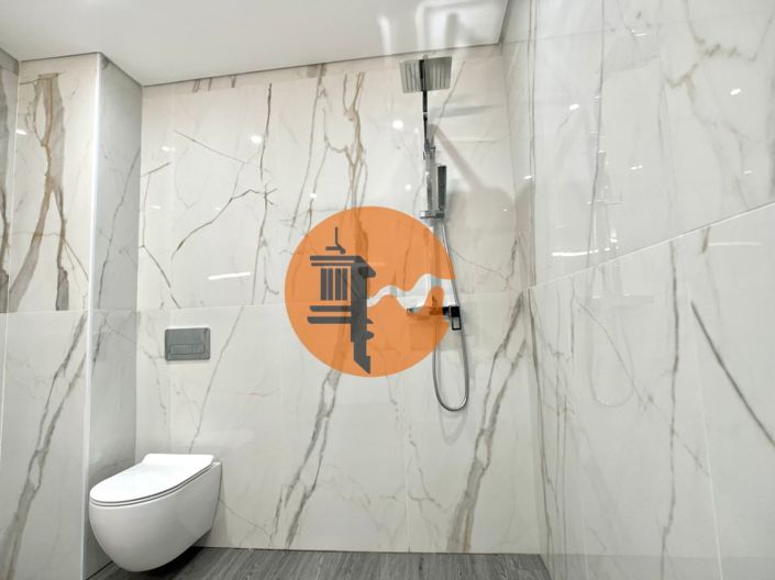 Image No.18-3 Bed Apartment for sale