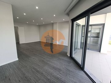 idced44201-0000-0500-0000-000016f38913