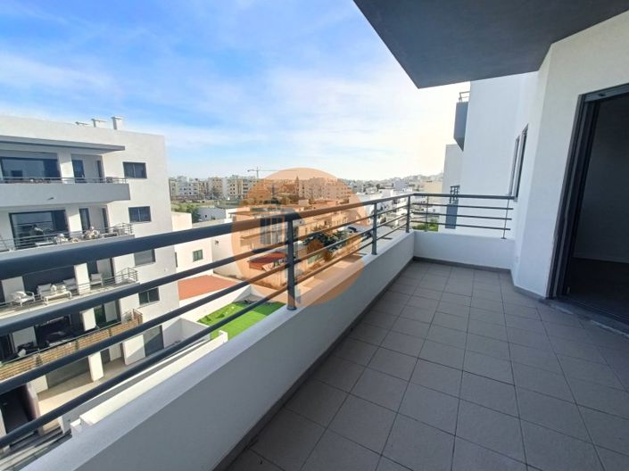 Image No.2-4 Bed Apartment for sale