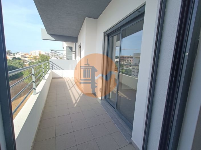 Image No.23-4 Bed Apartment for sale