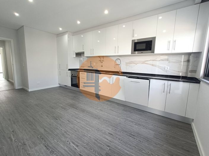 Image No.36-4 Bed Apartment for sale