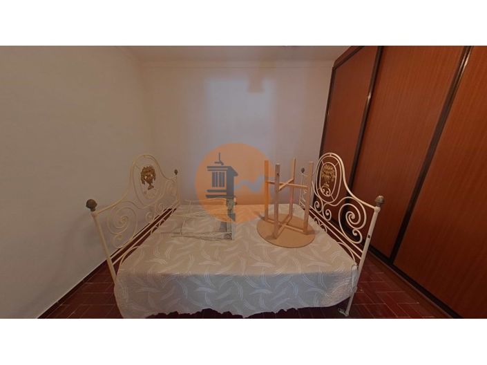 Image No.112-4 Bed Farmhouse for sale