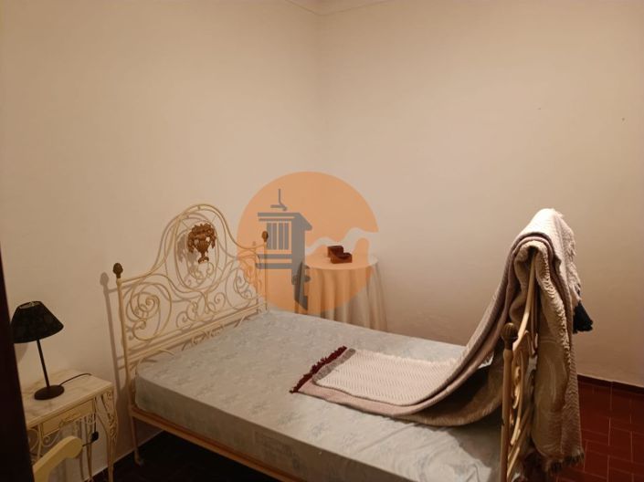 Image No.130-4 Bed Farmhouse for sale