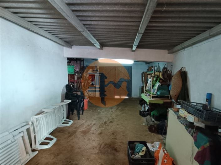 Image No.33-4 Bed Farmhouse for sale