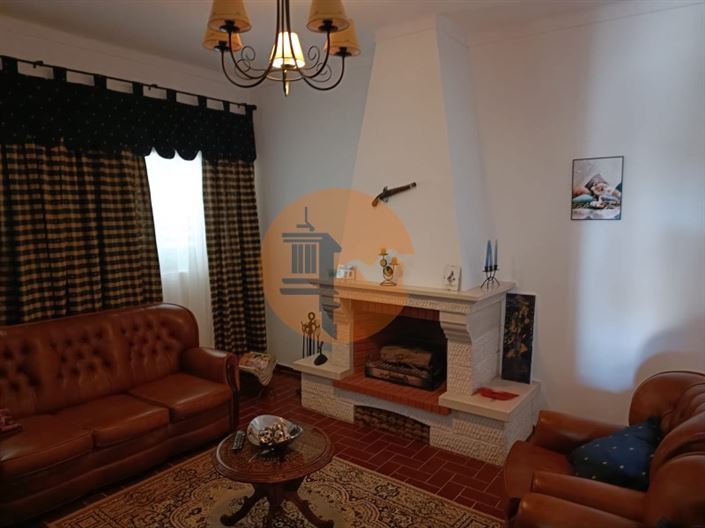 Image No.5-4 Bed Farmhouse for sale