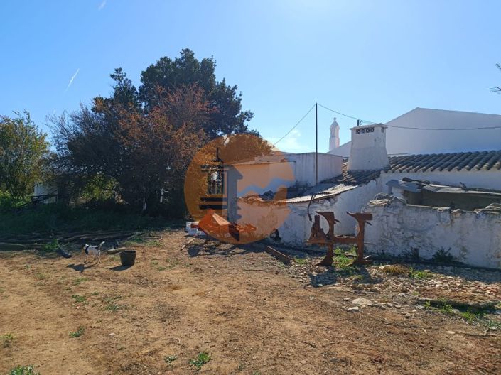 Image No.85-4 Bed Farmhouse for sale