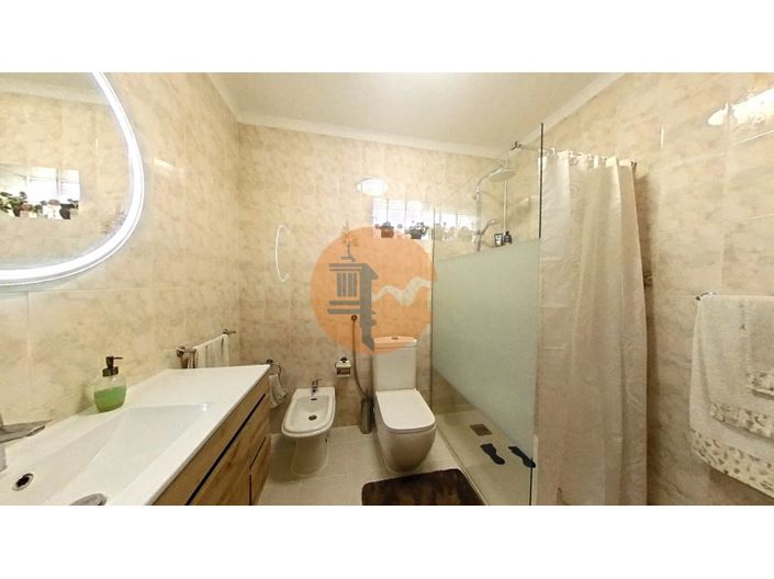 Image No.22-Maison de 4 chambres à vendre à Loule