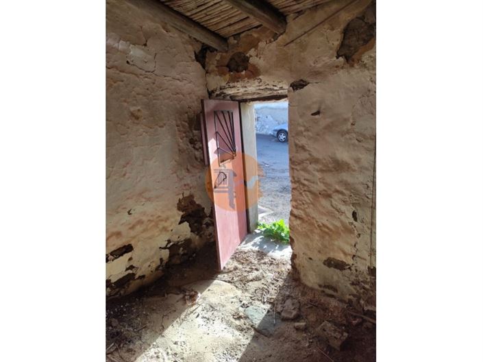 Image No.12-2 Bed House for sale