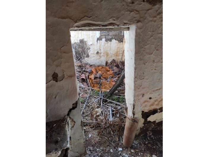 Image No.14-2 Bed House for sale