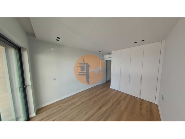 Image No.10-4 Bed Penthouse for sale