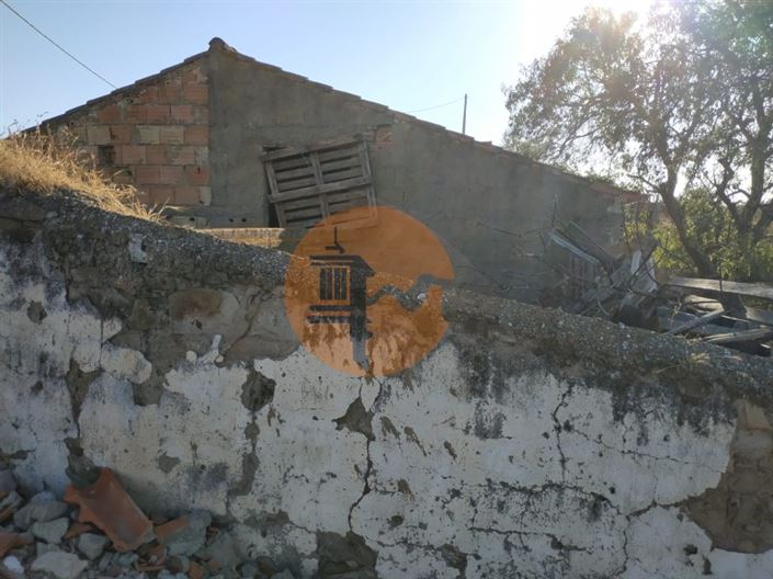 Image No.15-3 Bed House for sale