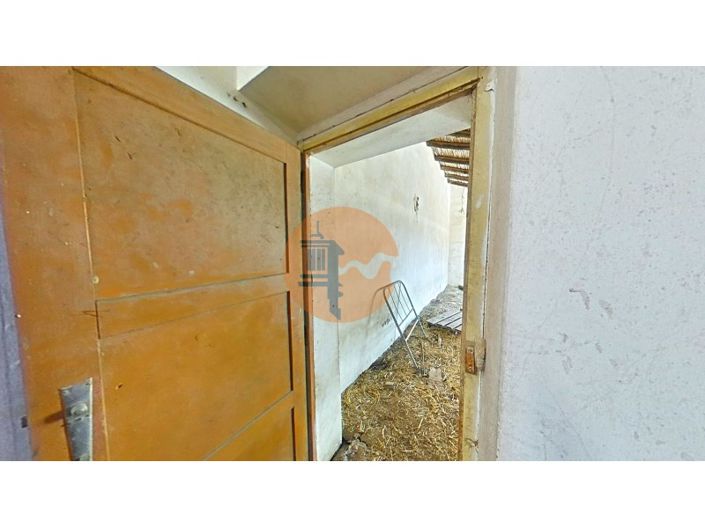 Image No.63-3 Bed House for sale