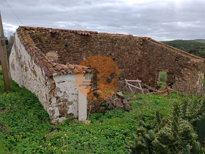 Image No.8-3 Bed House for sale