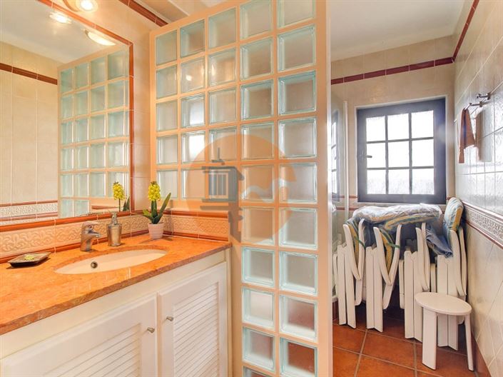 Image No.13-3 Bed House for sale