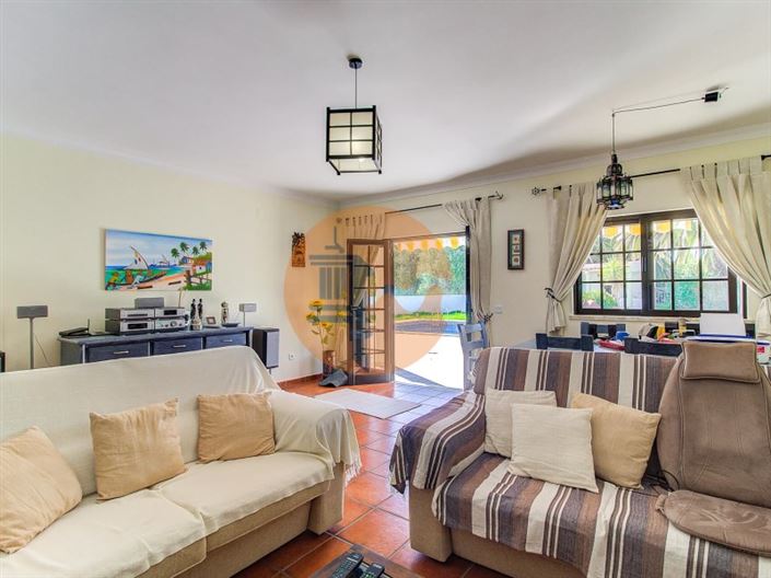 Image No.17-3 Bed House for sale