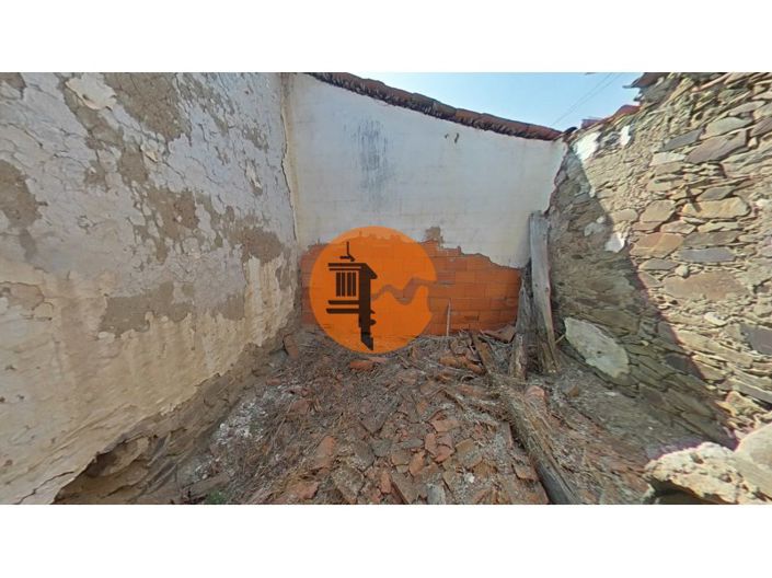 Image No.37-2 Bed House for sale