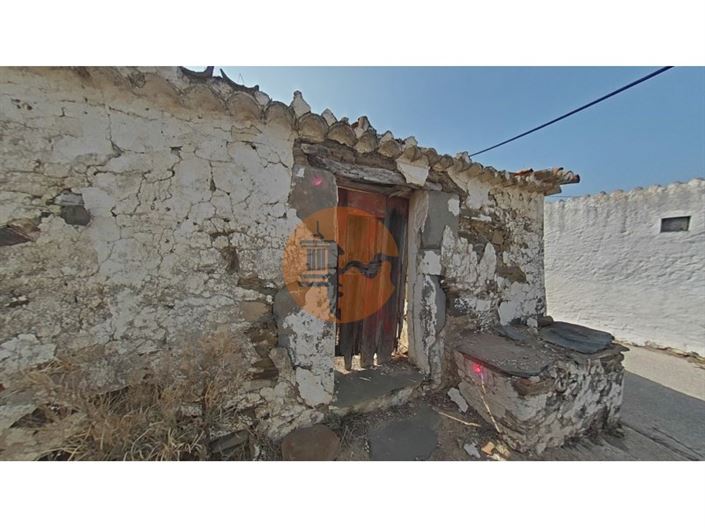 Image No.43-2 Bed House for sale