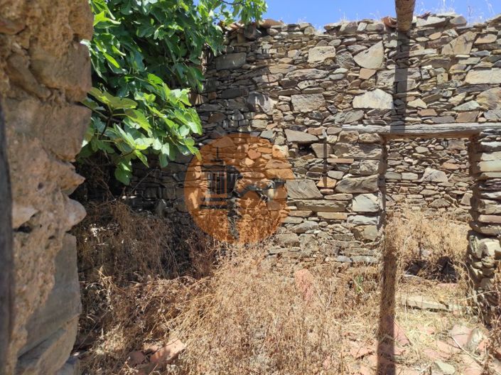 Image No.18-2 Bed House for sale