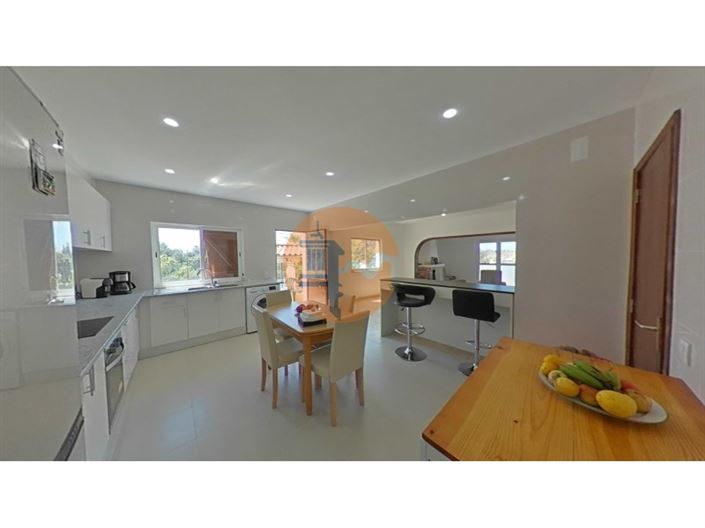 Image No.3-3 Bed House for sale