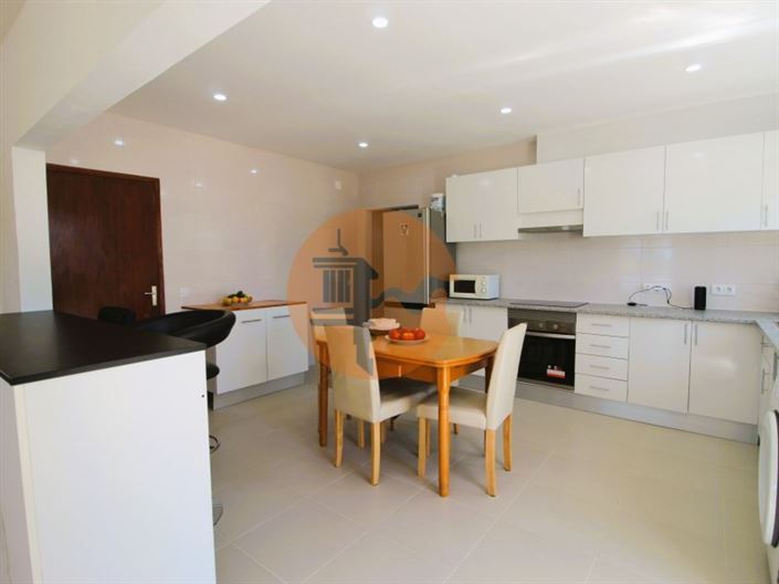 Image No.9-3 Bed House for sale