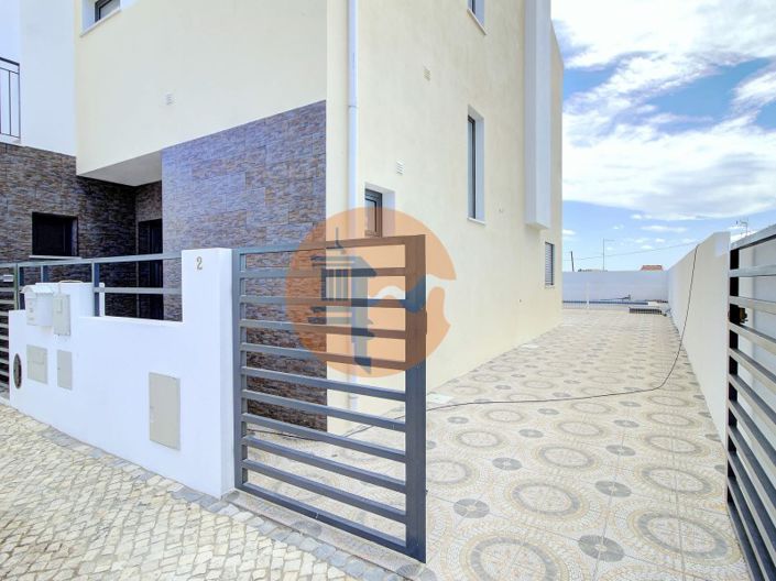 Image No.8-Maison de 3 chambres à vendre à Vila Real de Santo António
