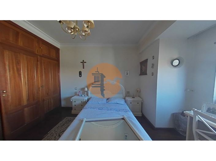 Image No.10-4 Bed Apartment for sale