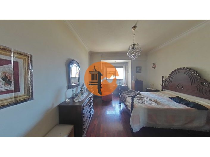 Image No.16-4 Bed Apartment for sale