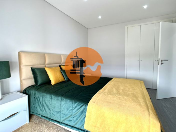 Image No.28-3 Bed Apartment for sale