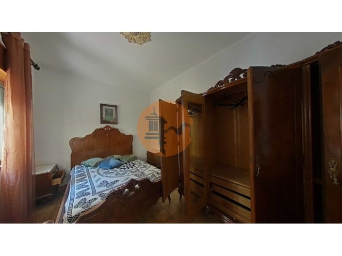 Image No.71-5 Bed House for sale