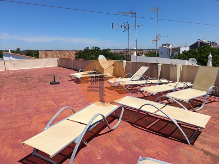 Image No.13-5 Bed Property for sale