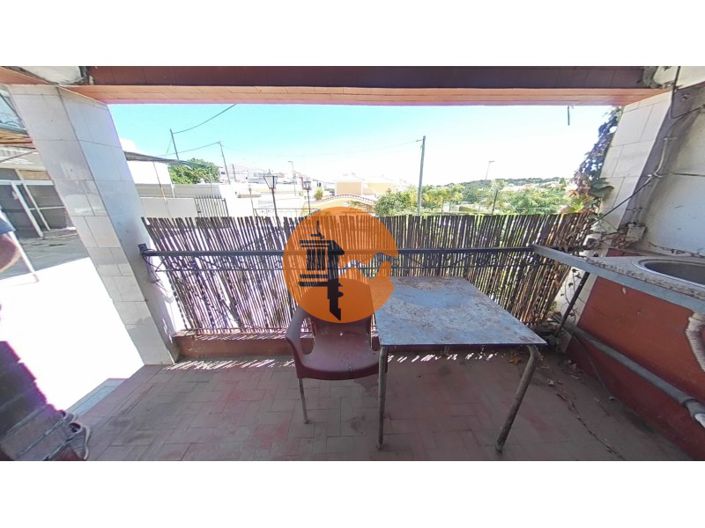 Image No.51-5 Bed Restaurant for sale