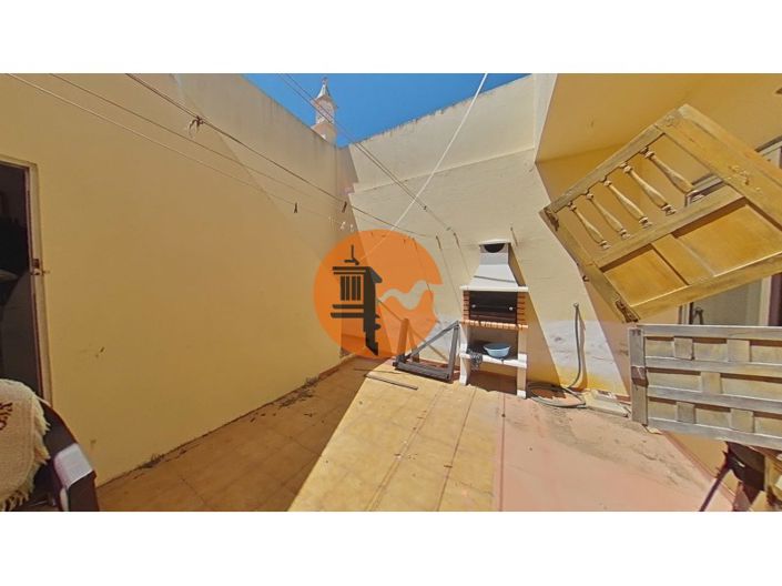 Image No.64-5 Bed Restaurant for sale