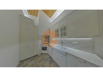 1 - Olhão, House