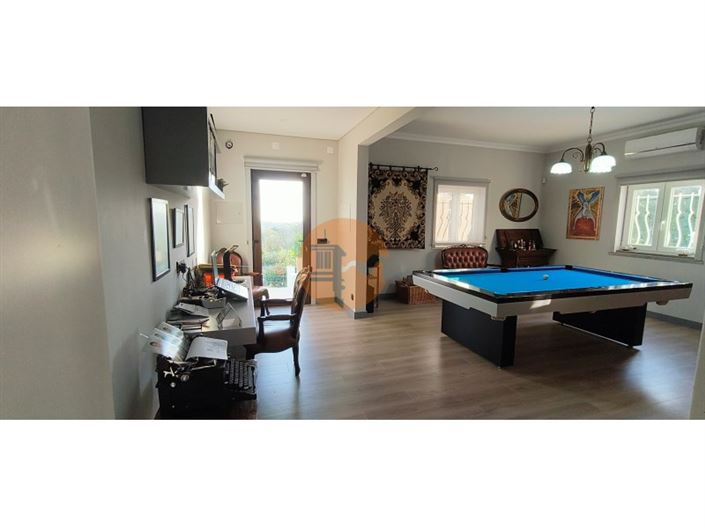 Image No.22-5 Bed House for sale