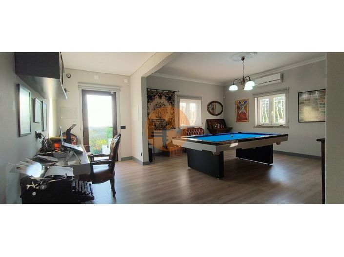 Image No.23-5 Bed House for sale