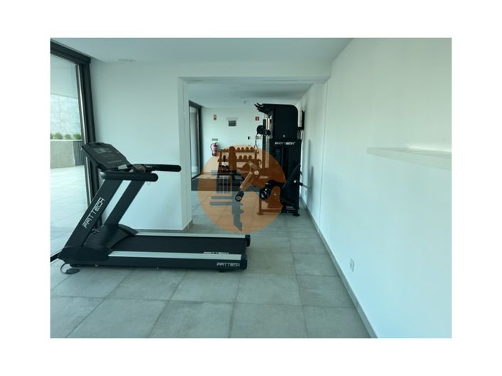 Image No.29-3 Bed Apartment for sale