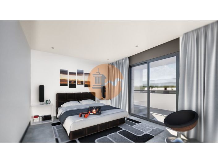 Image No.16-3 Bed Apartment for sale