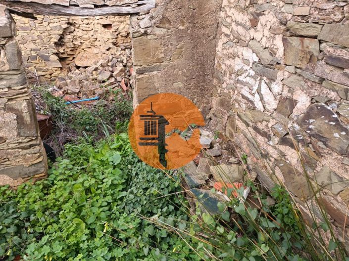 Image No.25-1 Bed House for sale