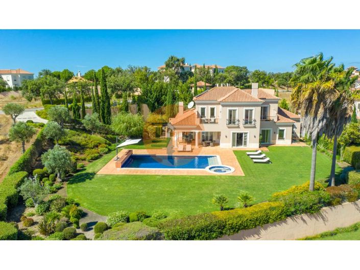 Image No.1-5 Bed House for sale