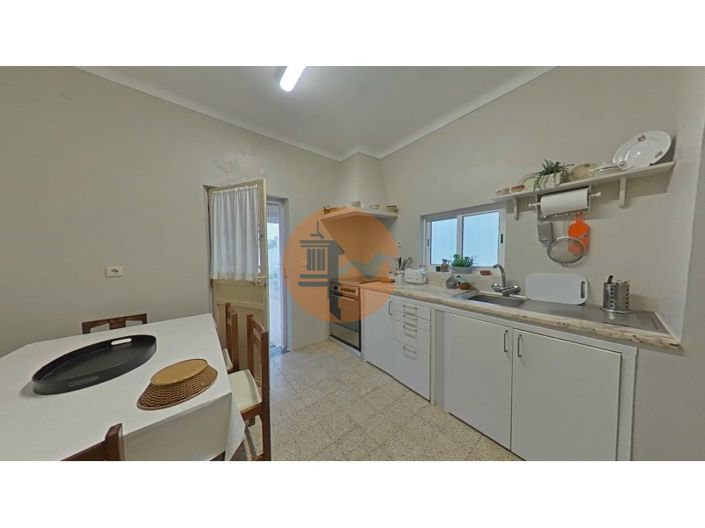 Image No.108-4 Bed House for sale