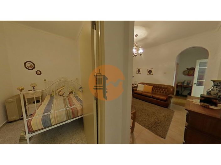 Image No.114-4 Bed House for sale