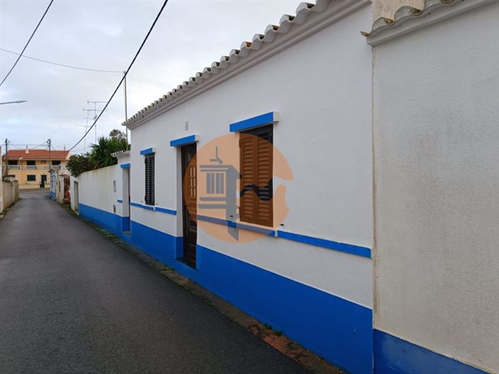 Image No.21-4 Bed House for sale