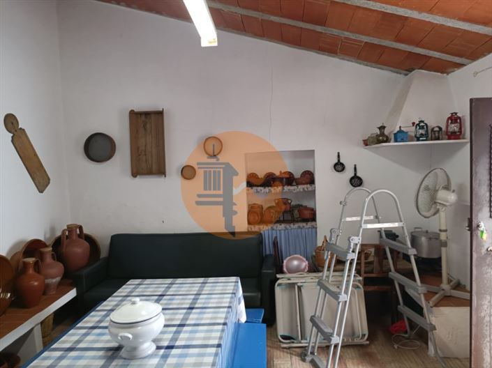 Image No.7-4 Bed House for sale