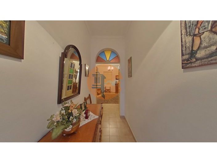 Image No.91-4 Bed House for sale