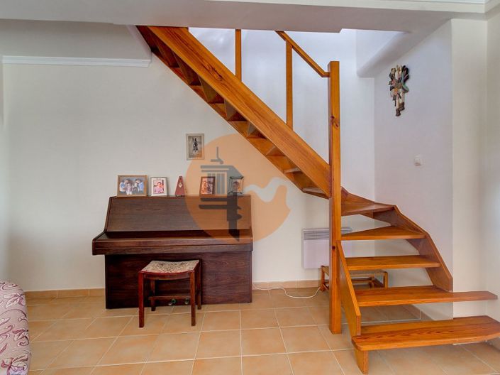 Image No.30-4 Bed House for sale