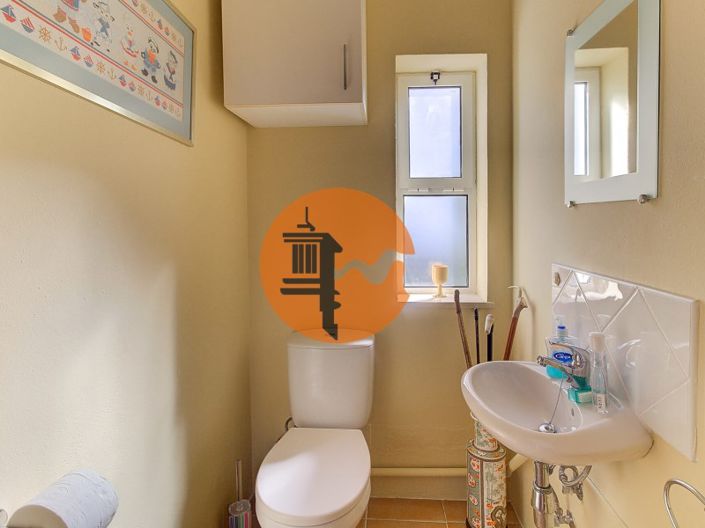 Image No.33-4 Bed House for sale