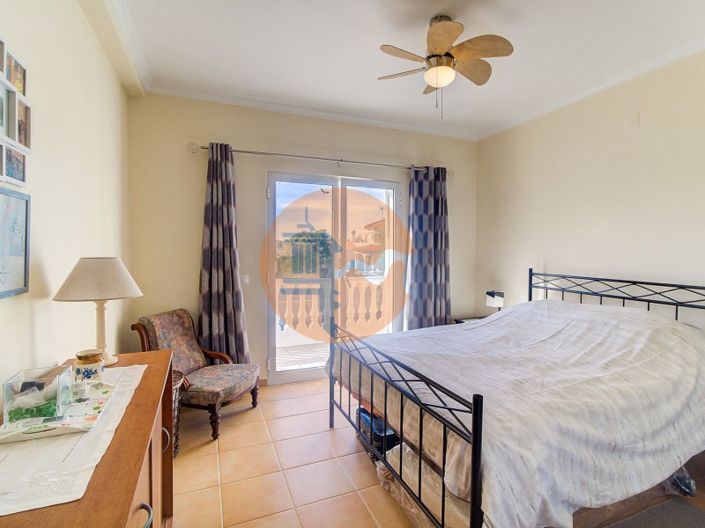 Image No.34-4 Bed House for sale