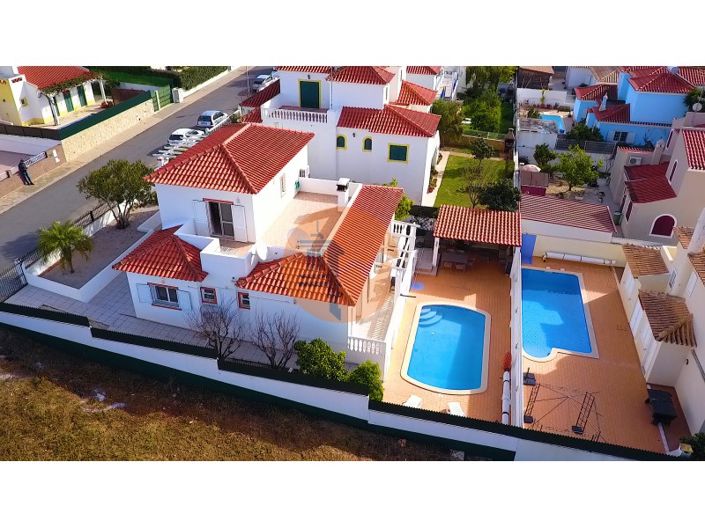 Image No.52-4 Bed House for sale