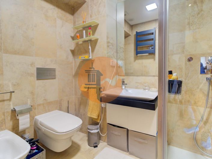 Image No.43-3 Bed House for sale