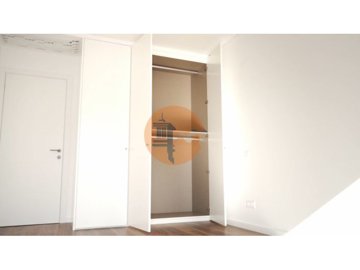 id49215e01-0000-0500-0000-000010bc8cc2